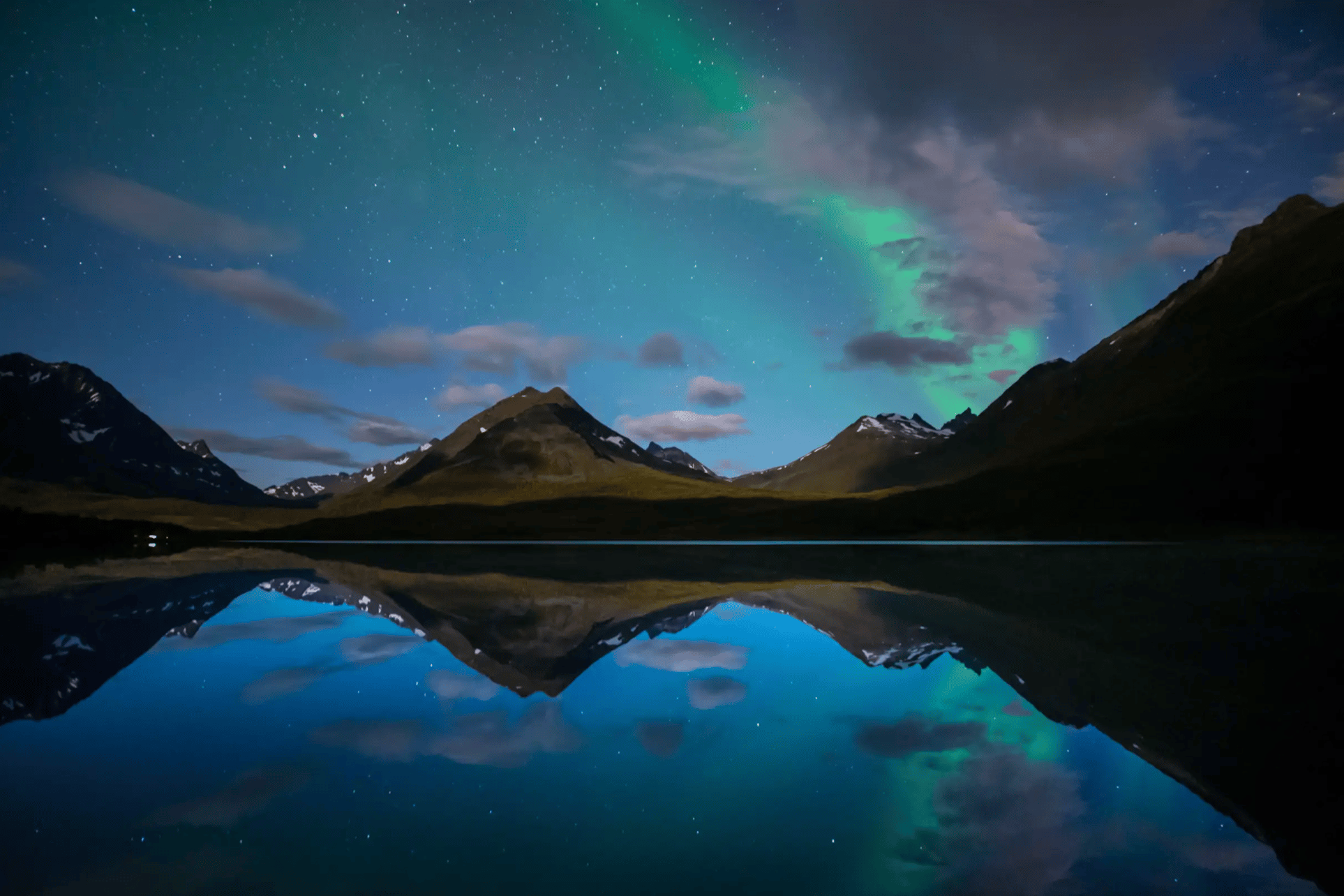 Tromsø: Chasing the Aurora – We Go Where The Lights Appear photo 8
